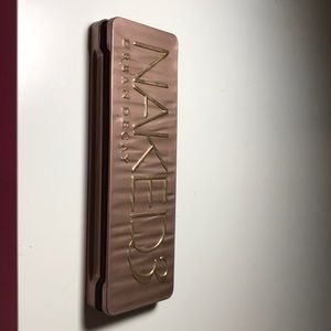 Urban decay! Naked 3 pallet! Used! Authentic 😊